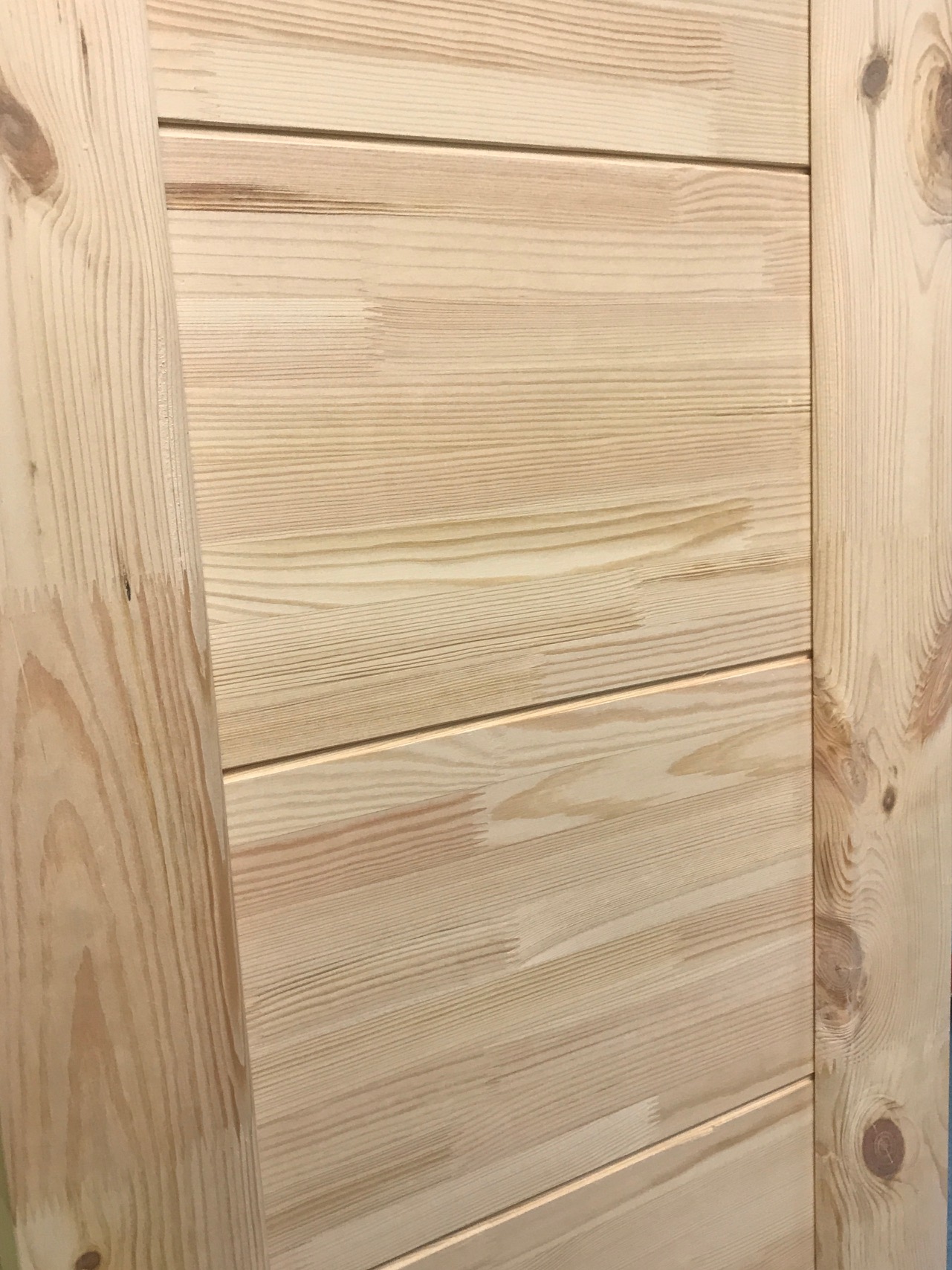 Двери для шкафа купе из массива дерева